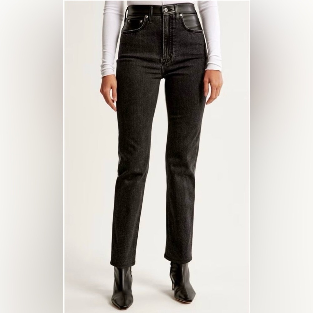 A&F mixed fabric ultra high rise straight